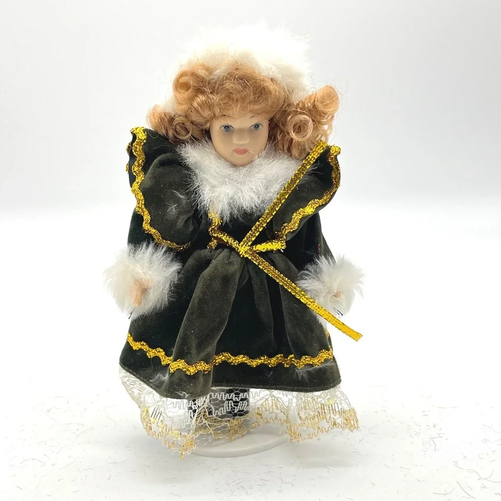 Vintage Porcelain Doll 6 Inch Green Velvet Gold Trim Faux‎ Fur Winter Outfit